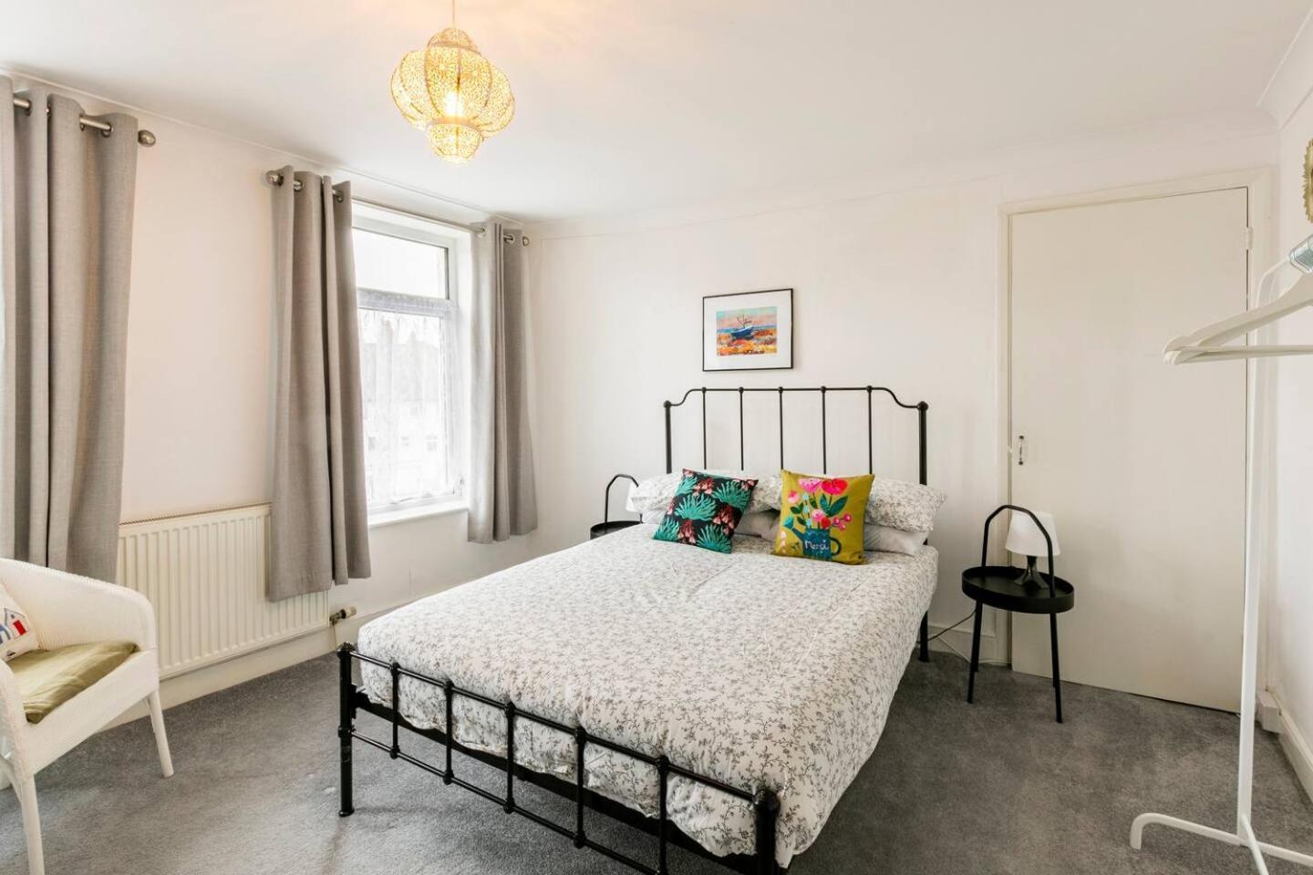 4 Bed Home 3 Mins From Harbour + Sandy Beach Folkestone Ngoại thất bức ảnh