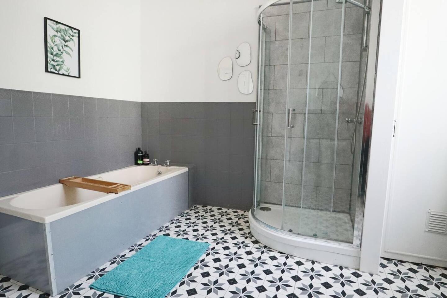 4 Bed Home 3 Mins From Harbour + Sandy Beach Folkestone Ngoại thất bức ảnh